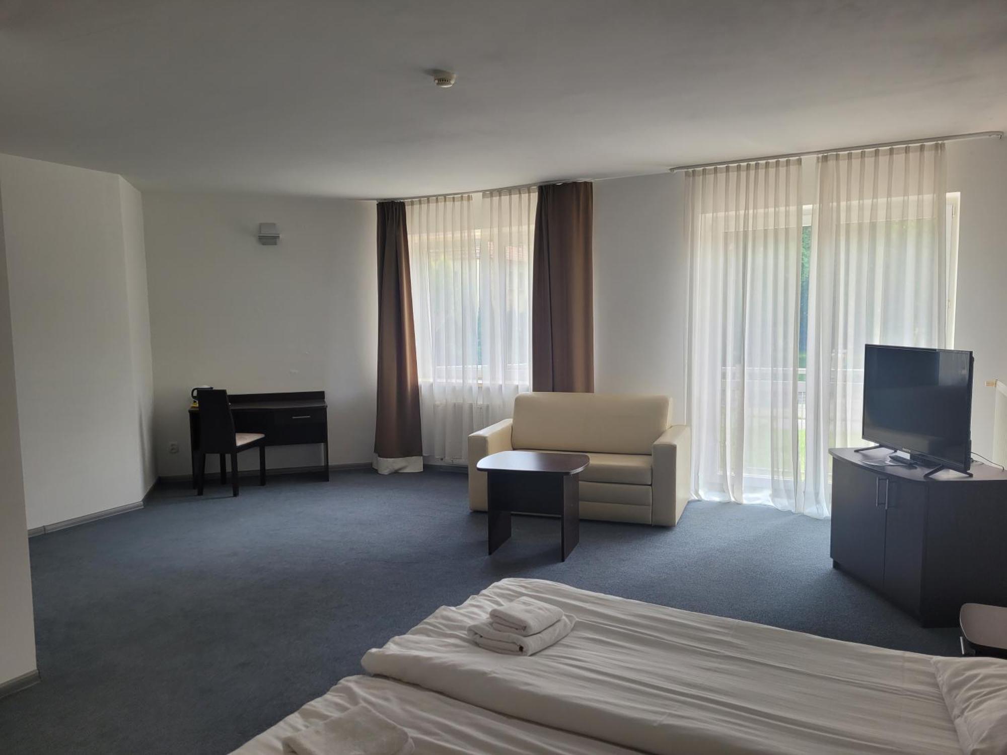 Artel Villa Tarsis 科沃布热格 外观 照片